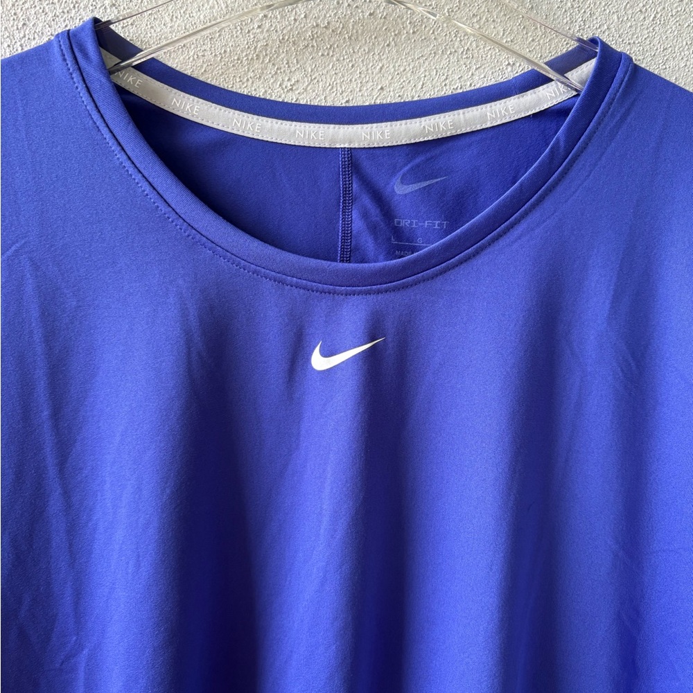 Nike Dri Fit Short Sleeve Round Neck Blue Shirt Women Large Activewear Workout - Picture 4 of 11